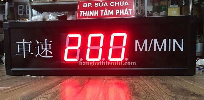 bảng-điện-tử-led-hiển-thị-tốc-độ